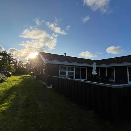 Lovely Close To The 別荘 Løkken